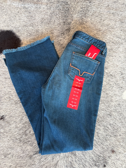 Lola raw him Kimes Ranch jeans