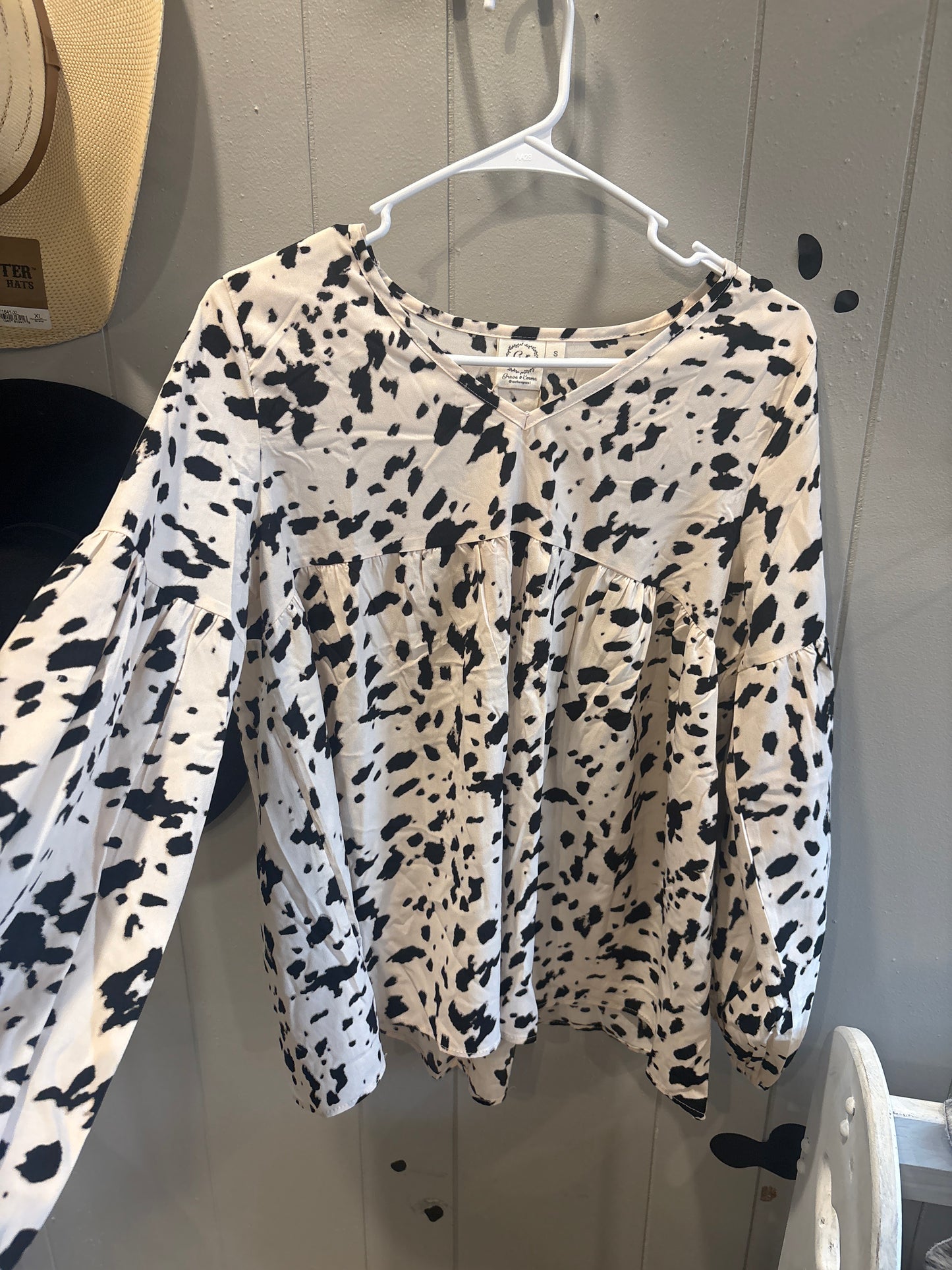 Flowy cowprint blouse