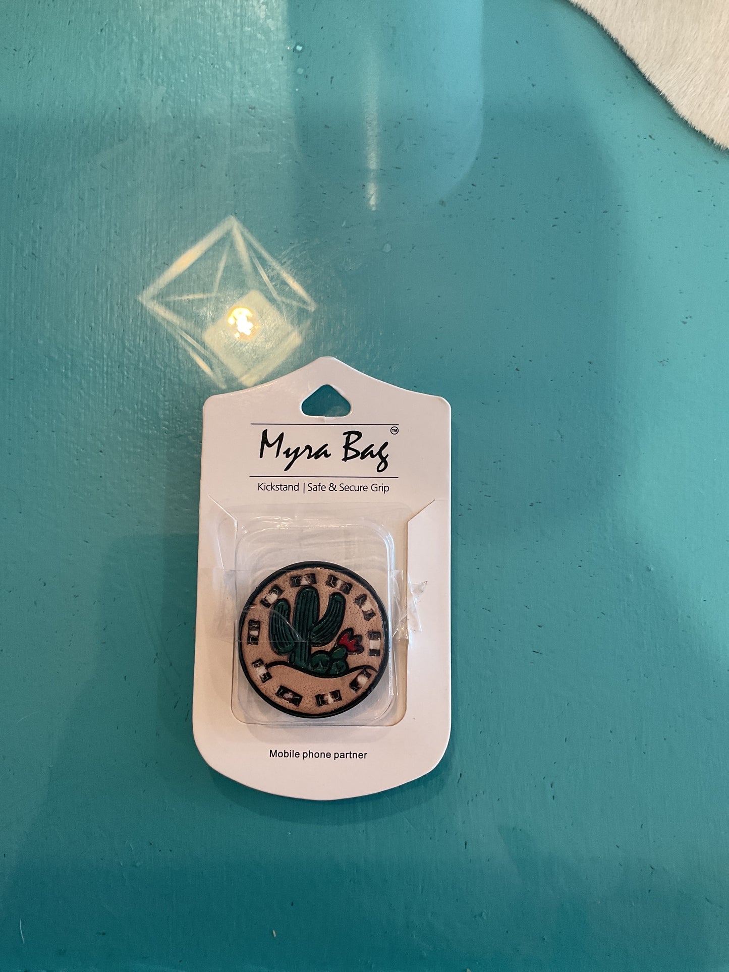 Cactus pop socket