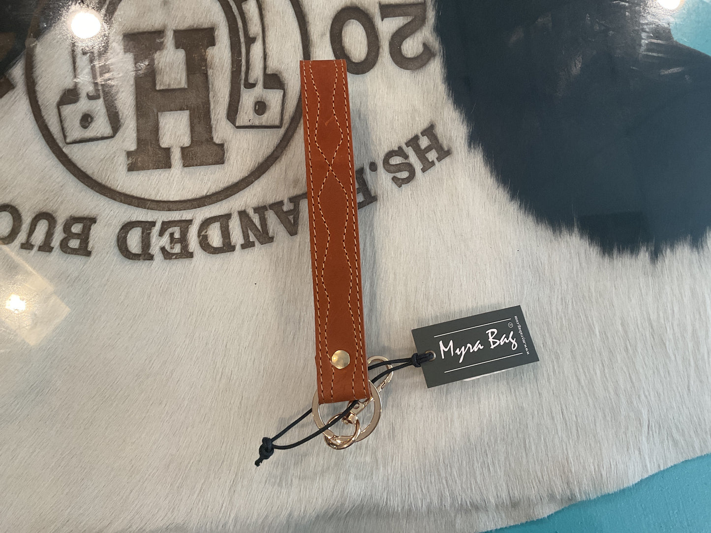 Myra wristlet