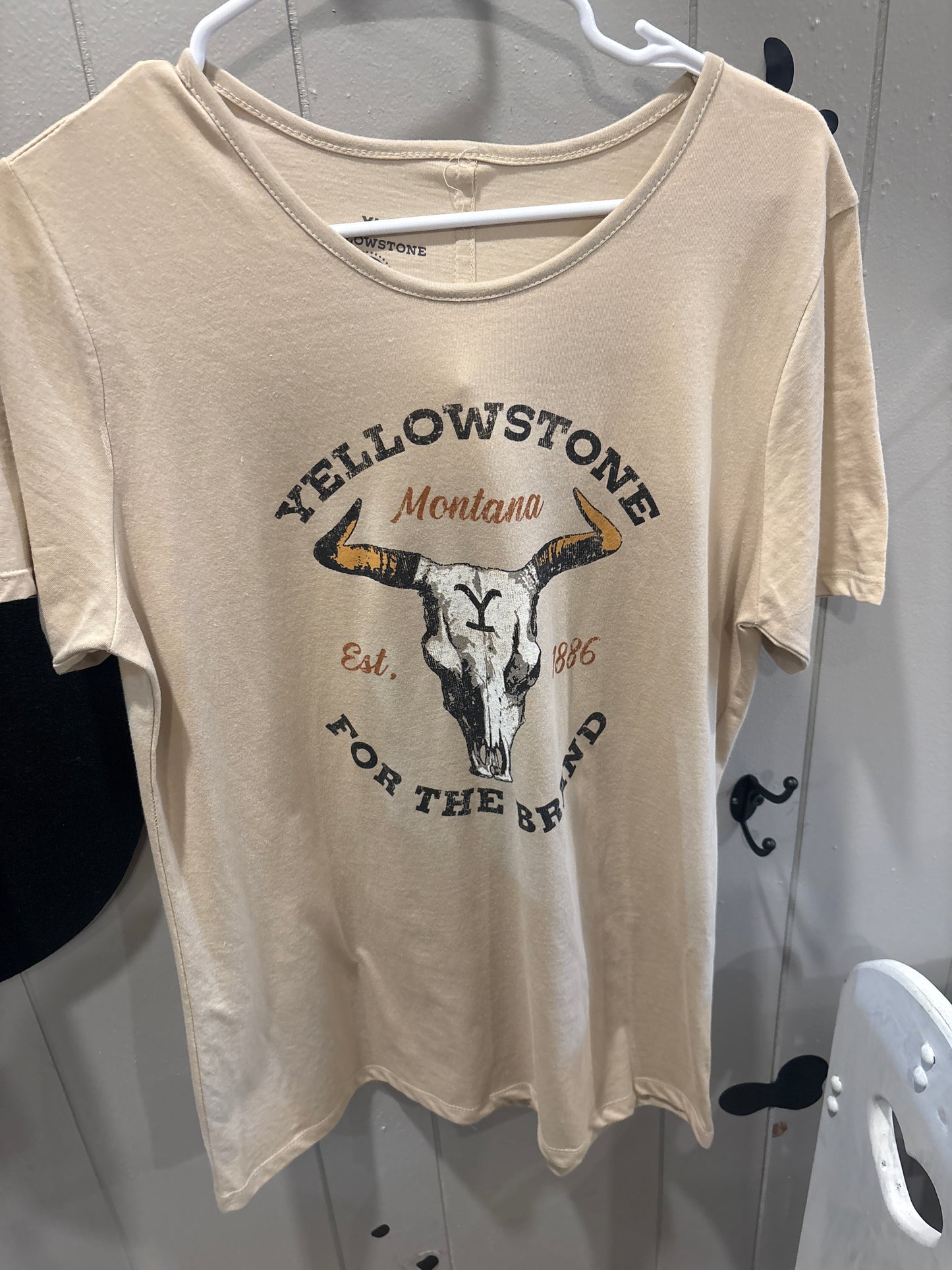 Yellowstone tee
