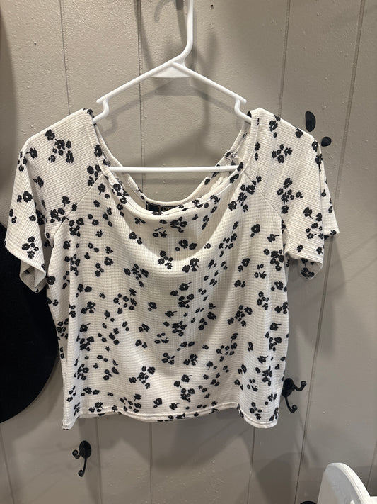 Flower crop top