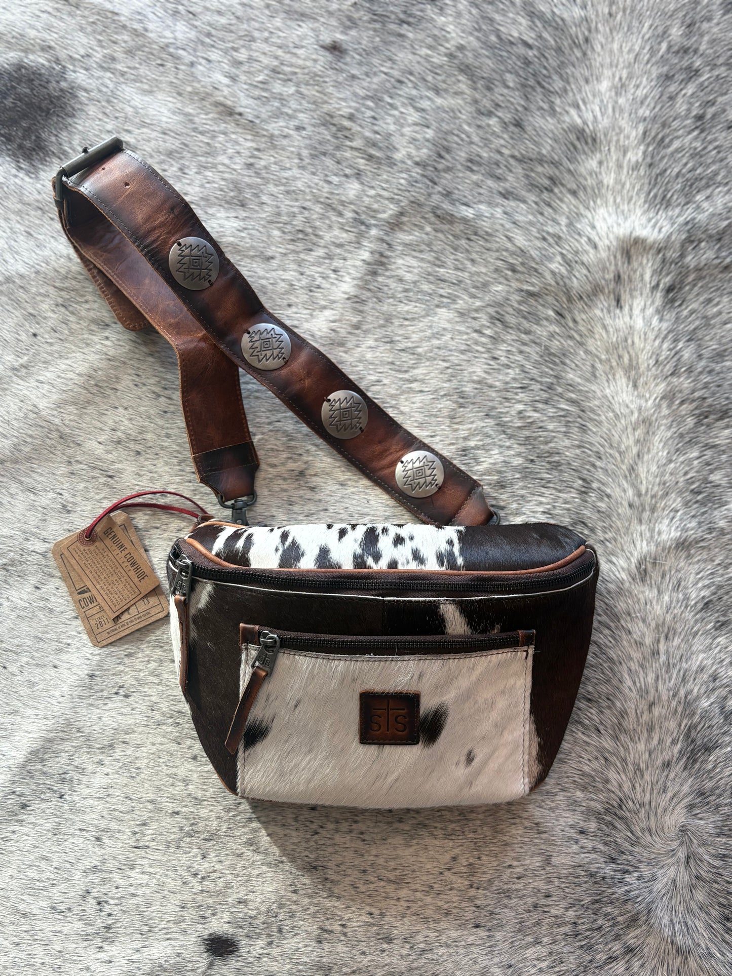 STS concho sling bag